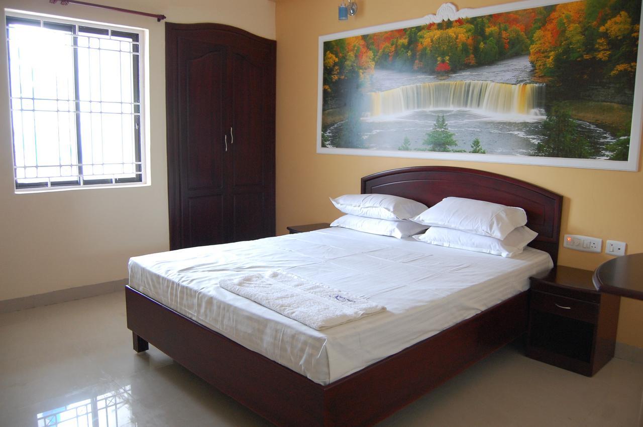Hotel Kings Palace Shencottah Extérieur photo